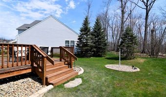10411 Redbud Dr, Aurora, OH 44202