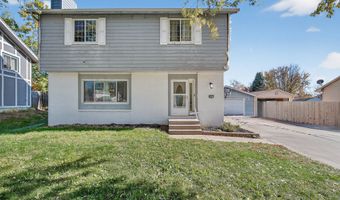 301 13th Ave NW, Altoona, IA 50009