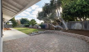 2070 Basswood Ave, Carlsbad, CA 92008