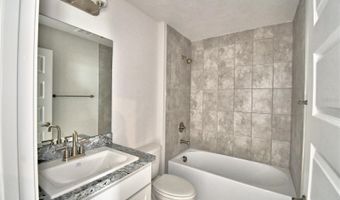 4023 TULLAMORE Ln, Auburndale, FL 33823