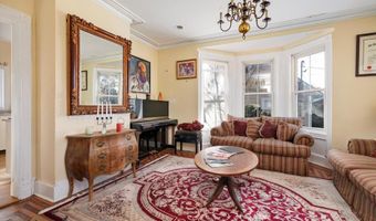 183 Oldfield Ave, Amityville, NY 11701