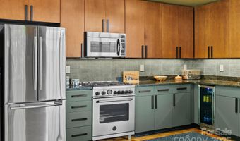 100 Coxe Ave 310, Asheville, NC 28801