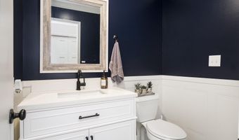 7160 River Valley Dr SE, Alto, MI 49302