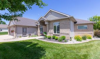 616 N Easton Dr, Angola, IN 46703