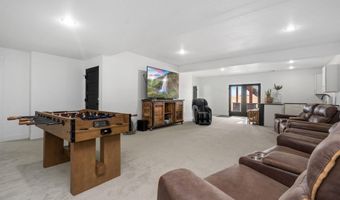 1650 N RIDGE Dr, Cheyenne, WY 82009