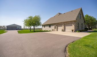 2955 N Roosevelt St, Aberdeen, SD 57401