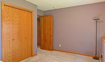 13334 Silverod Ct NW, Andover, MN 55304
