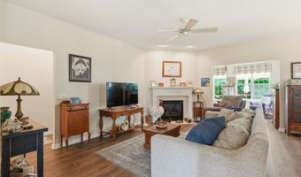 3441 Heron Ct, Aurora, OH 44202