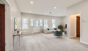 555 Tyler St, Anoka, MN 55303