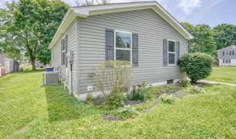 203 HAMILTON St, Delaware City, DE 19706