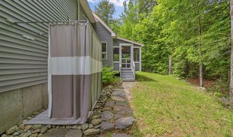 30 Beaver Bog Ln, Abbot, ME 04406