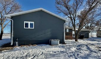 13671 387th Ave, Aberdeen, SD 57401