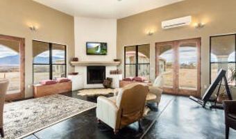 2076 W Tierra Contenta Trl, Bisbee, AZ 85603