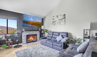 3049 Golden Oak Way, Spring Valley, CA 91978