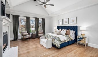 1002 Overlook Ter, Ball Ground, GA 30107