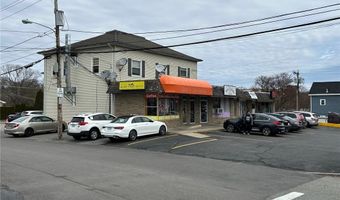 39 Greenville Ave, Johnston, RI 02919