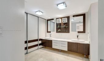 4000 Island Blvd L-2, Aventura, FL 33160
