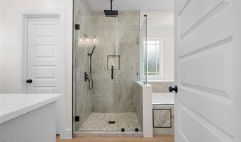 150 Chateau Bnd, Ardmore, OK 73401