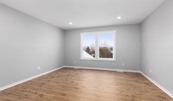 11426 Shoreline Dr 111, Allendale, MI 49401