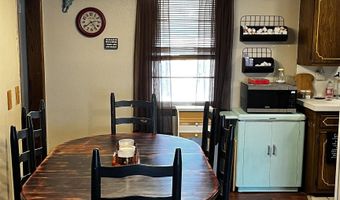1104 Avenue B, Beaver, OK 73932
