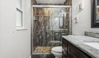 524 E HILLCREST St, Altamonte Springs, FL 32701
