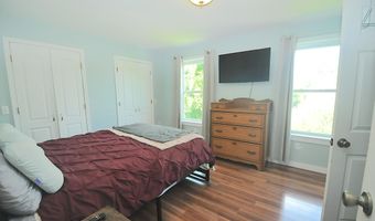 124 Palm St, Bangor, ME 04401