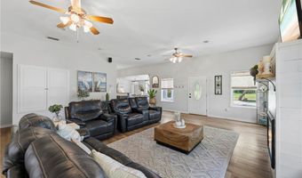 201 W Rhodes Ave, Aransas Pass, TX 78336