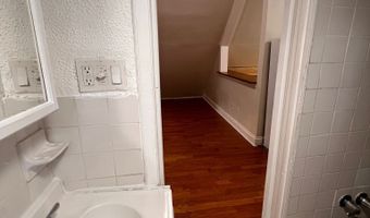 105 Summerfield Ave 3rd Fl., Bridgeport, CT 06610