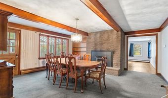 101 Cobble Hill Rd, Lincoln, RI 02865