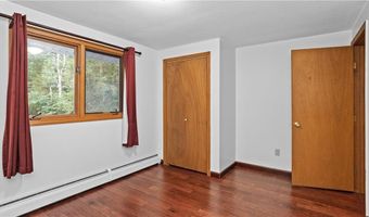 36 Stony Ln, North Kingstown, RI 02852