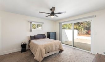 1060 Hamilton Ln, Escondido, CA 92029