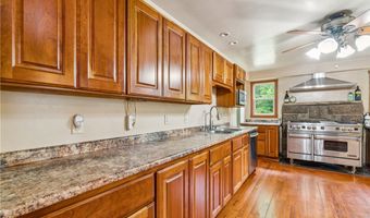 106 Shady Ln, Aliquippa, PA 15001