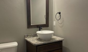 6860 W DESIGN Dr, Appleton, WI 54942