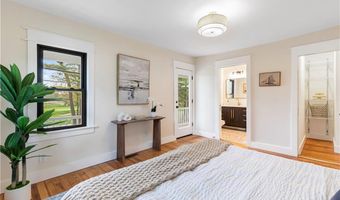 540 Middle Hwy, Barrington, RI 02806