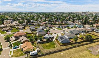 4005 GOLDEN Ct, Cheyenne, WY 82001