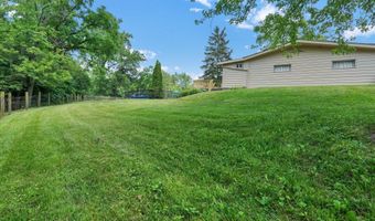8462 Perrill Rd, Ashville, OH 43103