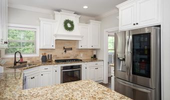 3773 Lacy Leaf Ln, Apison, TN 37302