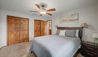 2349 Lakeview Dr, Ames, IA 50010
