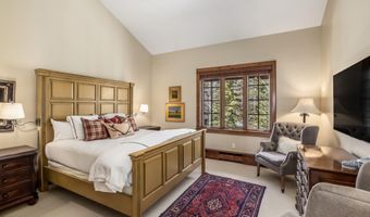 204 Bear Paw D6, Avon, CO 81620