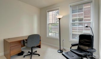 1320 N WAYNE St N 307, Arlington, VA 22201