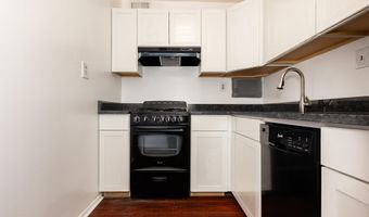 4600 S FOUR MILE RUN Dr 623, Arlington, VA 22204