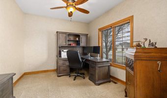 1201 Phaeton Way, Auburn, IN 46706