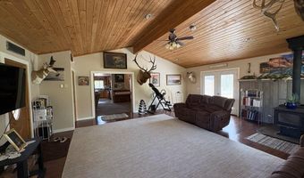190 Meadow Rd, Challis, ID 83226