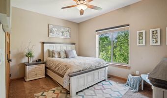 2055 Silver Maple Trl, North Liberty, IA 52317