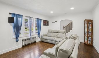 419 Greylock Pkwy, Belleville, NJ 07109