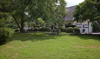 12215 DREWS Ct, Potomac, MD 20854