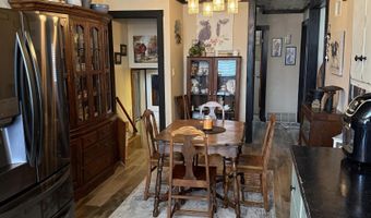 256 W Hoosier St, Berne, IN 46711