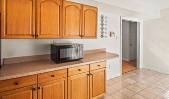 3412 MOYLAN Dr, Bowie, MD 20715
