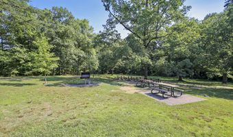 2720 S ARLINGTON MILL Dr 1009, Arlington, VA 22206