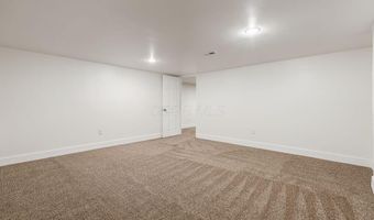 1504 Red Leaf Ln, Columbus, OH 43223